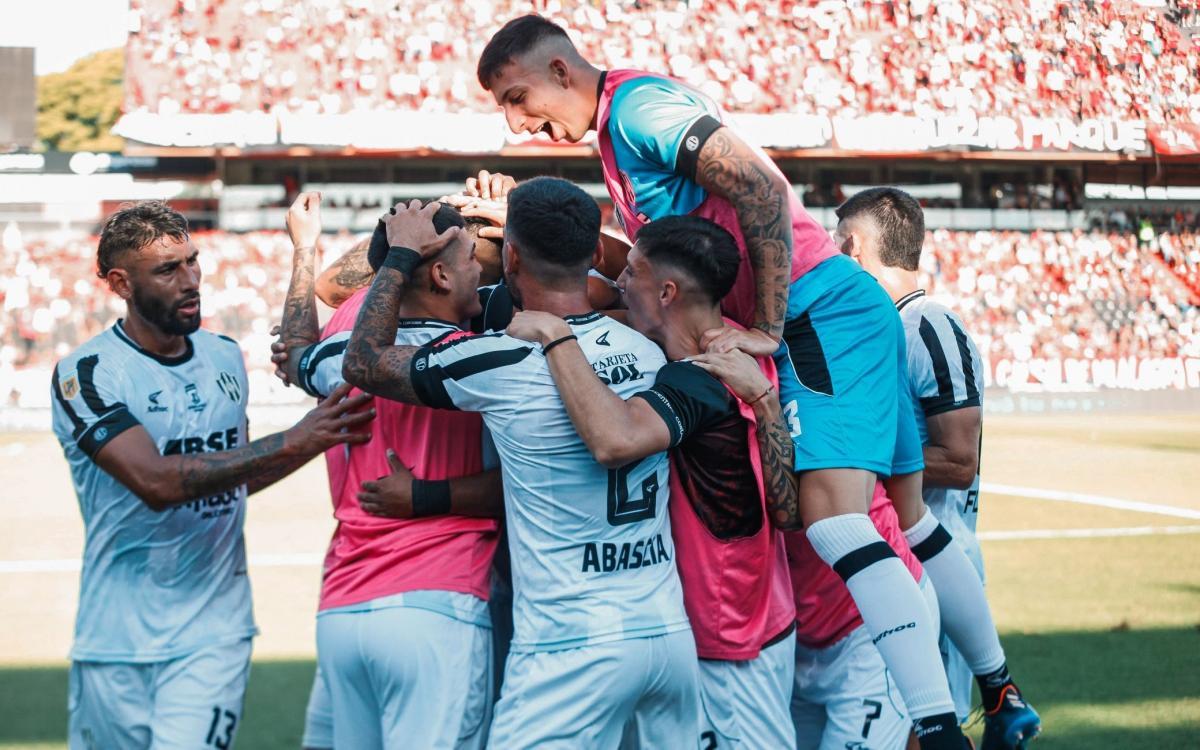 VIDEO | Central Córdoba sigue dulce y le pegó en el piso a Newells