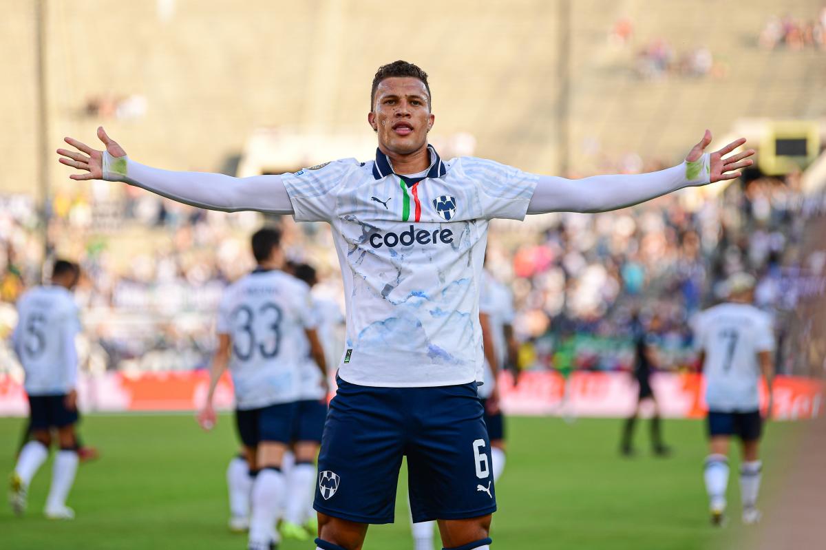 VIDEO | Monterrey le ganó fácil al Urawa y se metió en octavos