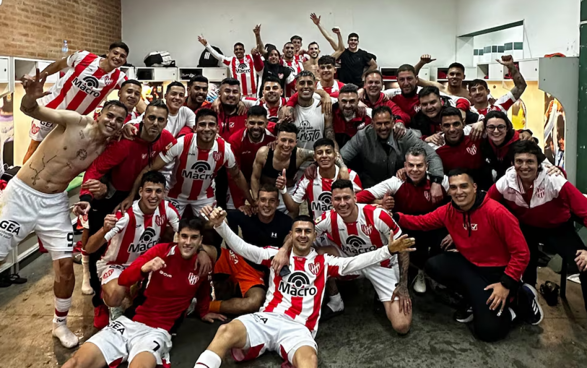 VIDEO | Instituto dio una clase de aguante, ganó y quedó a 3 de la cima