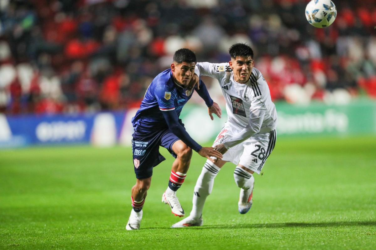 VIDEO | Unión no supo cómo quedar como único puntero ante Riestra