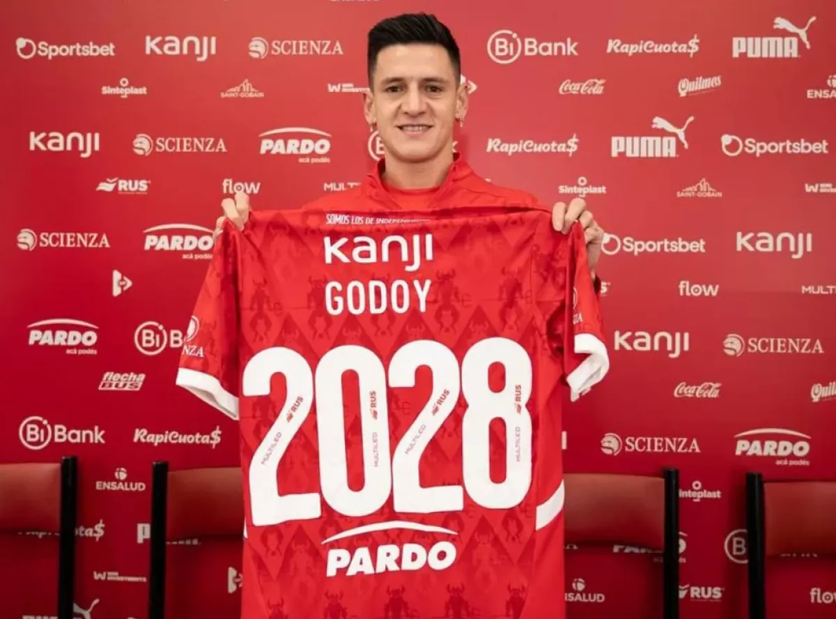 Independiente presentó a Leo Godoy