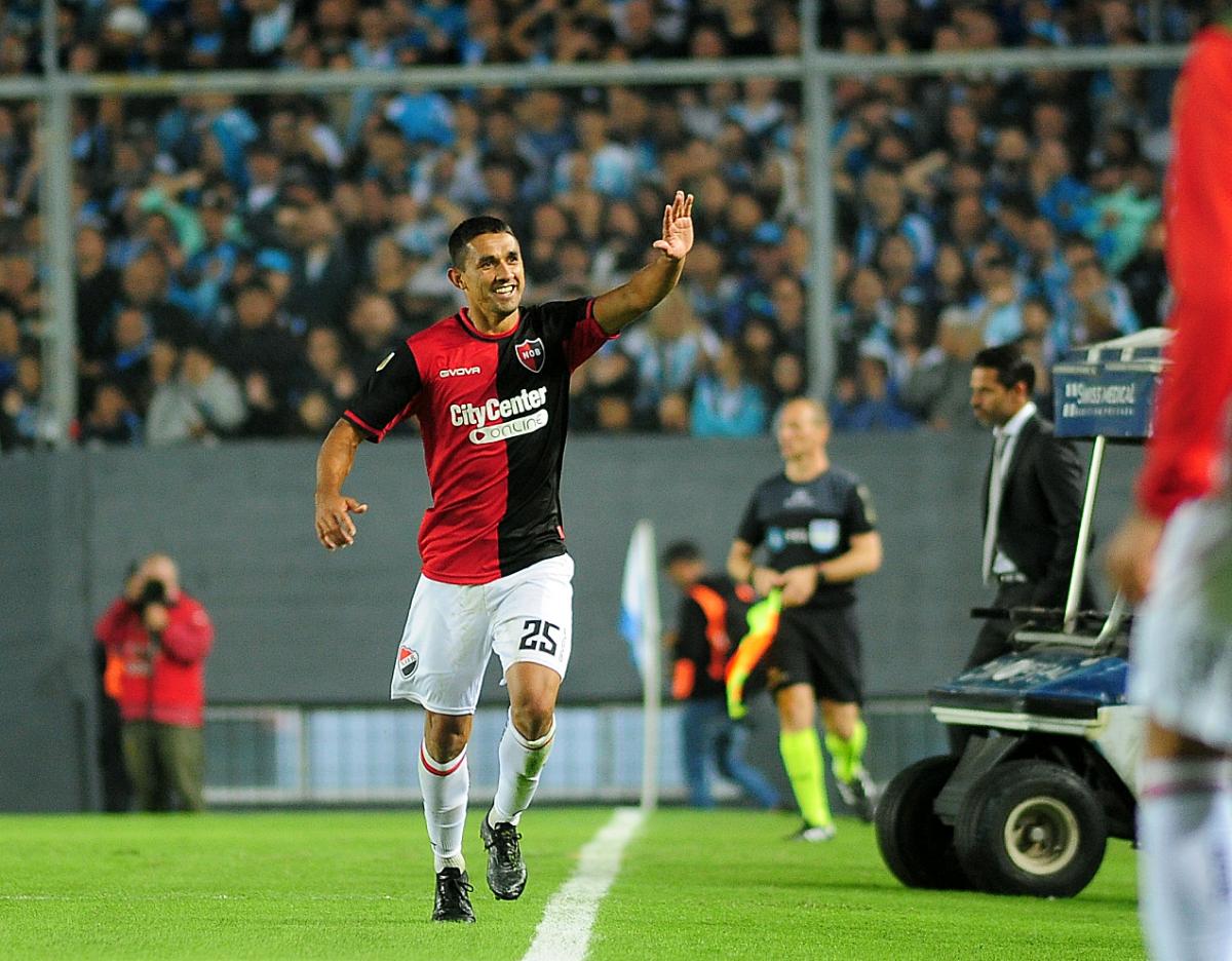 Newell's venció a Racing en el Cilindro de Avellaneda