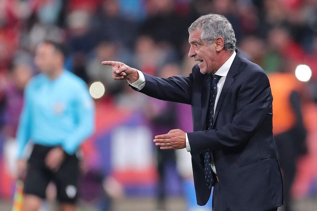 Fernando Santos se lamentó por los lesionados de cara al partido con Corea del Sur. 