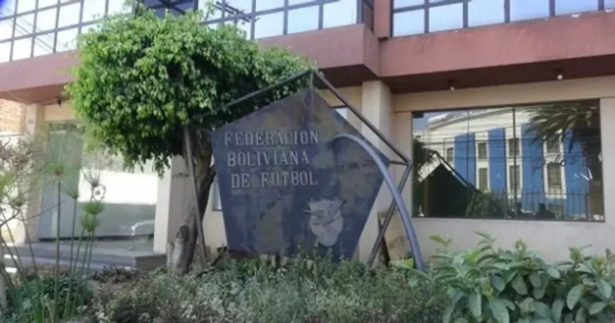 La Federación boliviana bancó a la Conmebol y repudió a Independiente