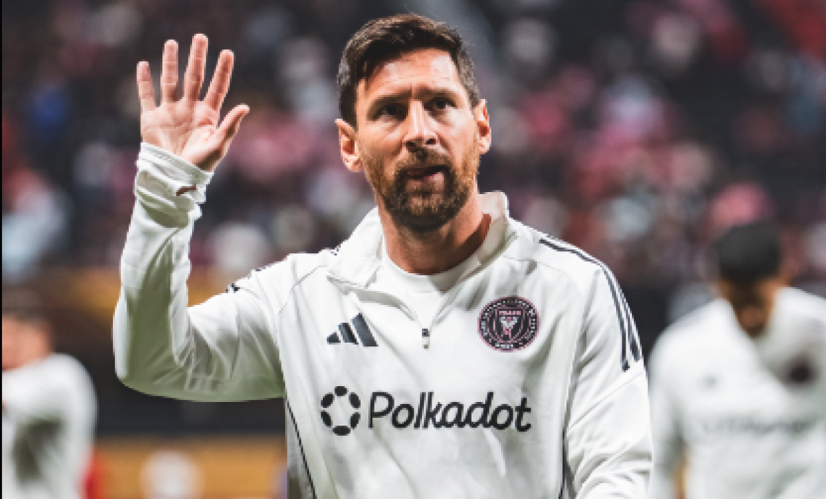 A los franceses les sigue doliendo Messi: "No es la primera vez que camina la cancha"