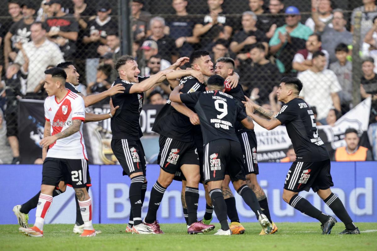 VIDEO | River consumó otro papelón histórico, el segundo en un mes