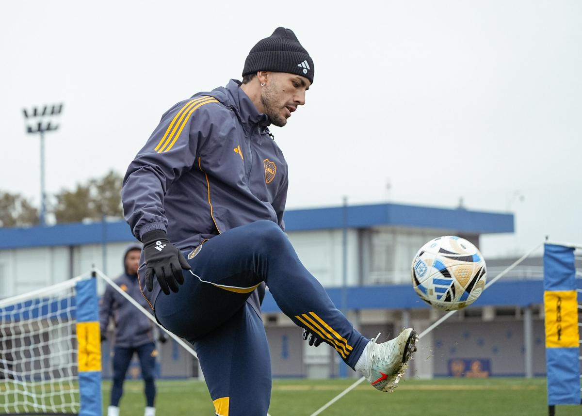 Con Paredes y Cavani entre los concentrados, Boca tiene lista para Unión