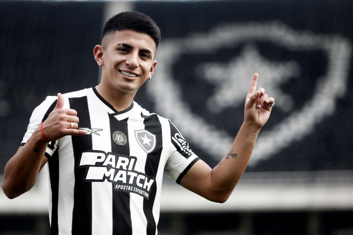 Thiago Almada ya es jugador del Botafogo: "Estoy muy feliz de estar acá"