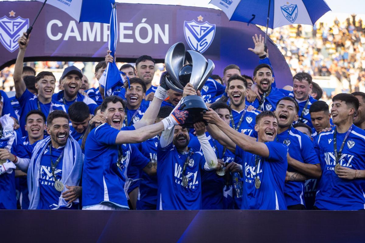 VIDEO | Vélez se tomó revancha de Central Córdoba y se quedó con la Supercopa