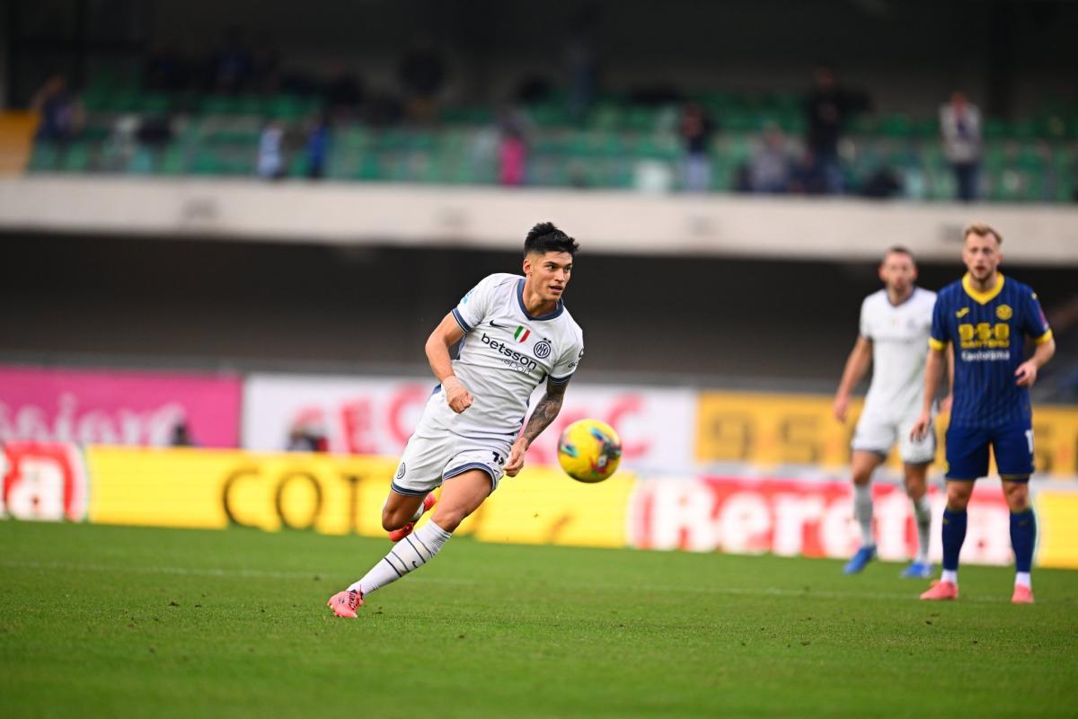 VIDEO | Con gritos argentinos, Inter y Atalanta ganaron y comparten la cima