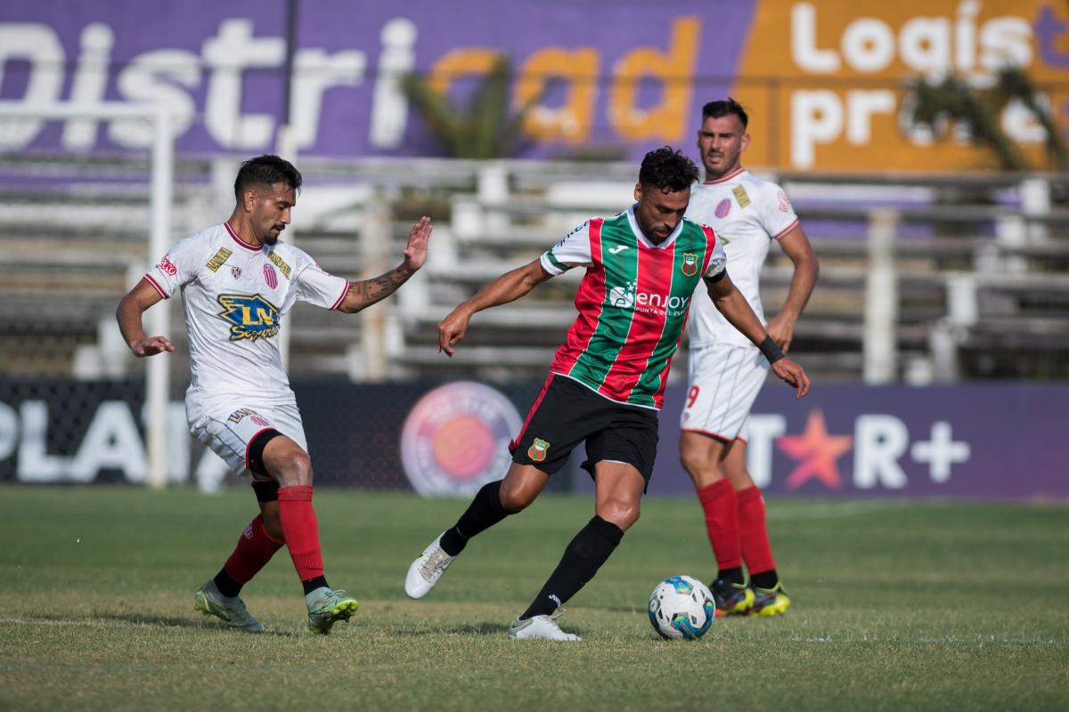 Barracas Central cayó frente a Deportivo Maldonado en Uruguay