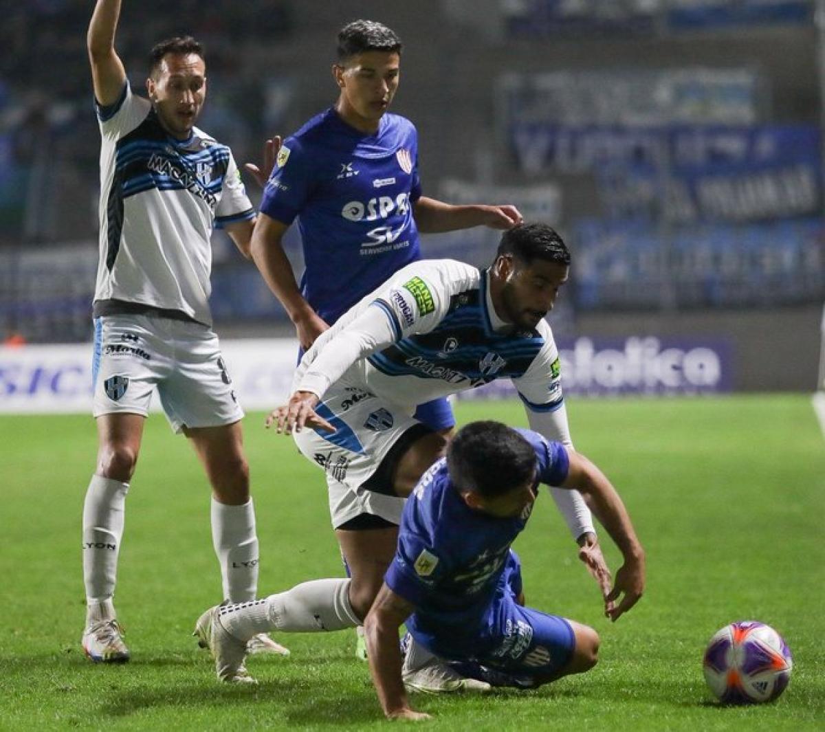 Almagro eliminó a Unión por penales en la Copa Argentina