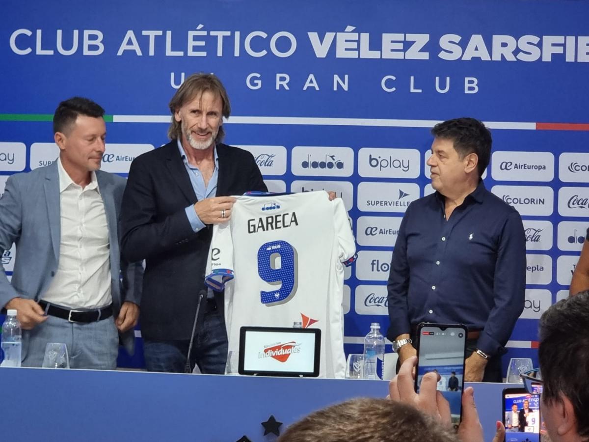 Ricardo Gareca: "Estoy más nervioso ahora que cuando asumí en Vélez por primera vez"
