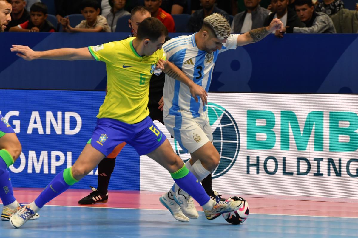 VIDEO | Mundial de Futsal: Argentina jugó un partidazo pero perdió la final ante Brasil