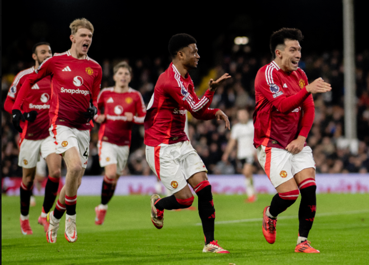 VIDEO | El Aston Villa del Dibu no pasó del empate y Licha metió un gol en el triunfo del United