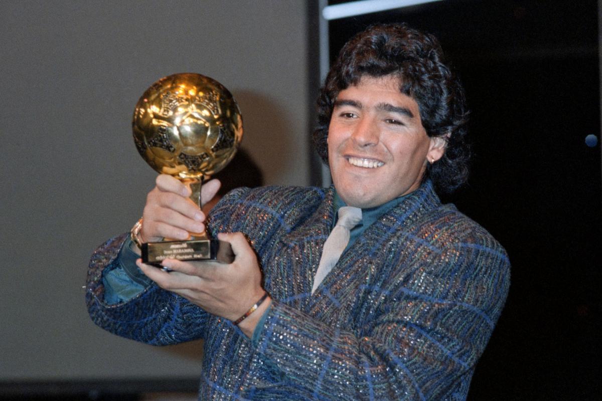 Suspendieron la subasta del Balón de Oro que Diego Maradona ganó en 1986