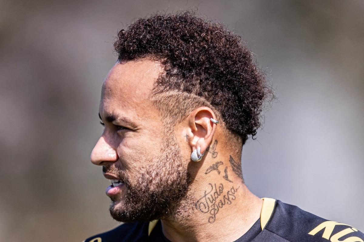 Neymar se lesionó y Ancelotti ya piensa en su reemplazo antes de dar la lista