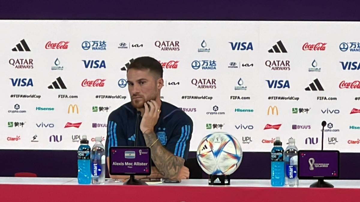 Alexis Mac Callister se mostró muy esperanzado de continuar en la copa del Mundo. (Esteban Godoy - Todo Fútbol)