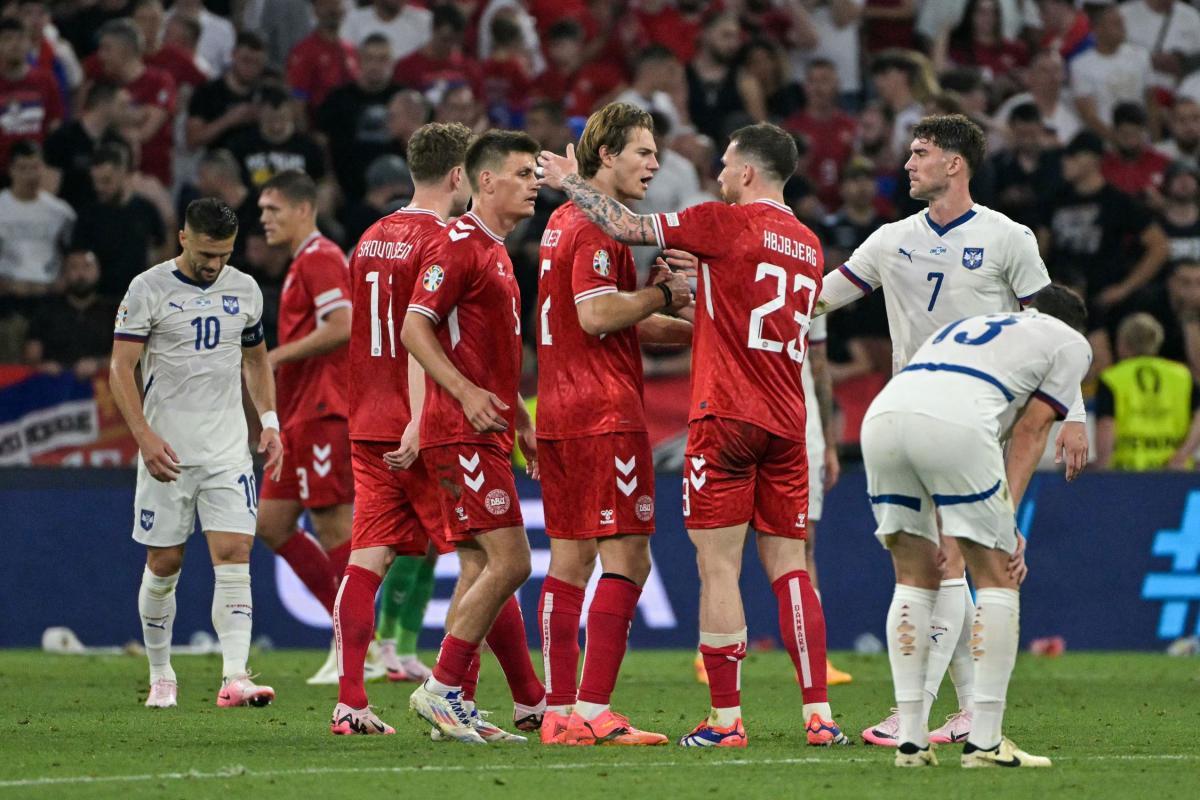 VIDEO | Dinamarca empató con Serbia, lo eliminó y jugará octavos ante Alemania