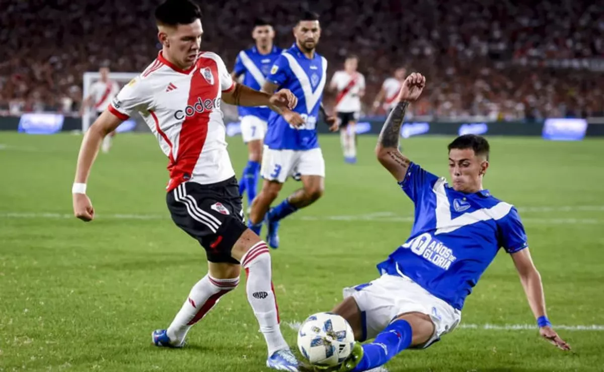 Gallardo les pidió a los dirigentes de River dos jugadores de Vélez