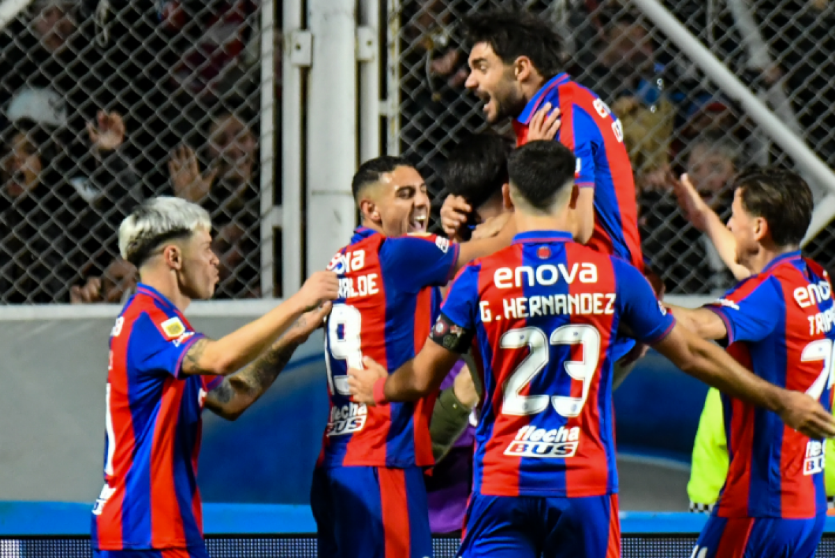 VIDEO | El San Lorenzo de los pibes venció a Vélez y es puntero