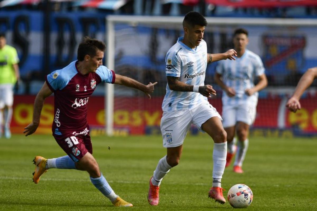 Con el debut de Vilar como DT, Arsenal visita a Atlético en Tucumán