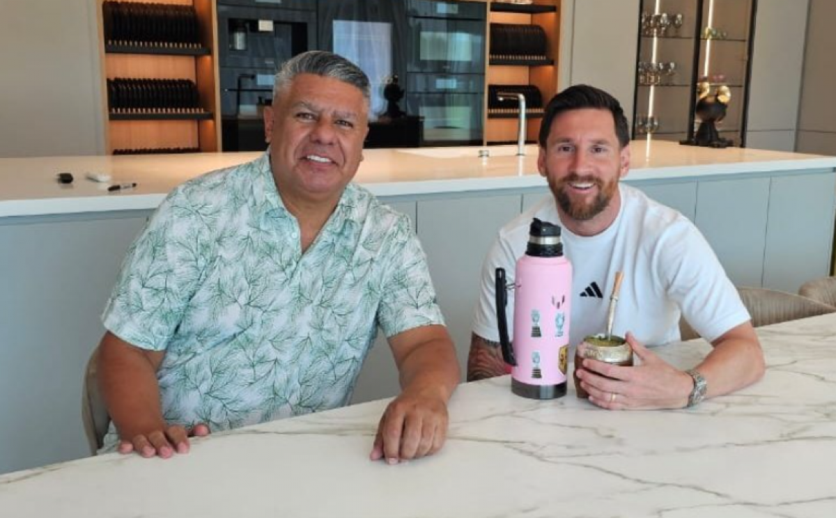 La cábala de fin de año: Messi con Chiqui Tapia van por más
