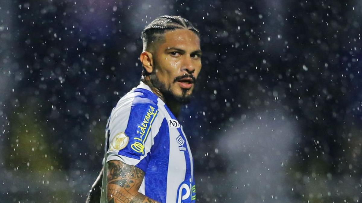 Paolo Guerrero a un paso de ser jugador de Racing.