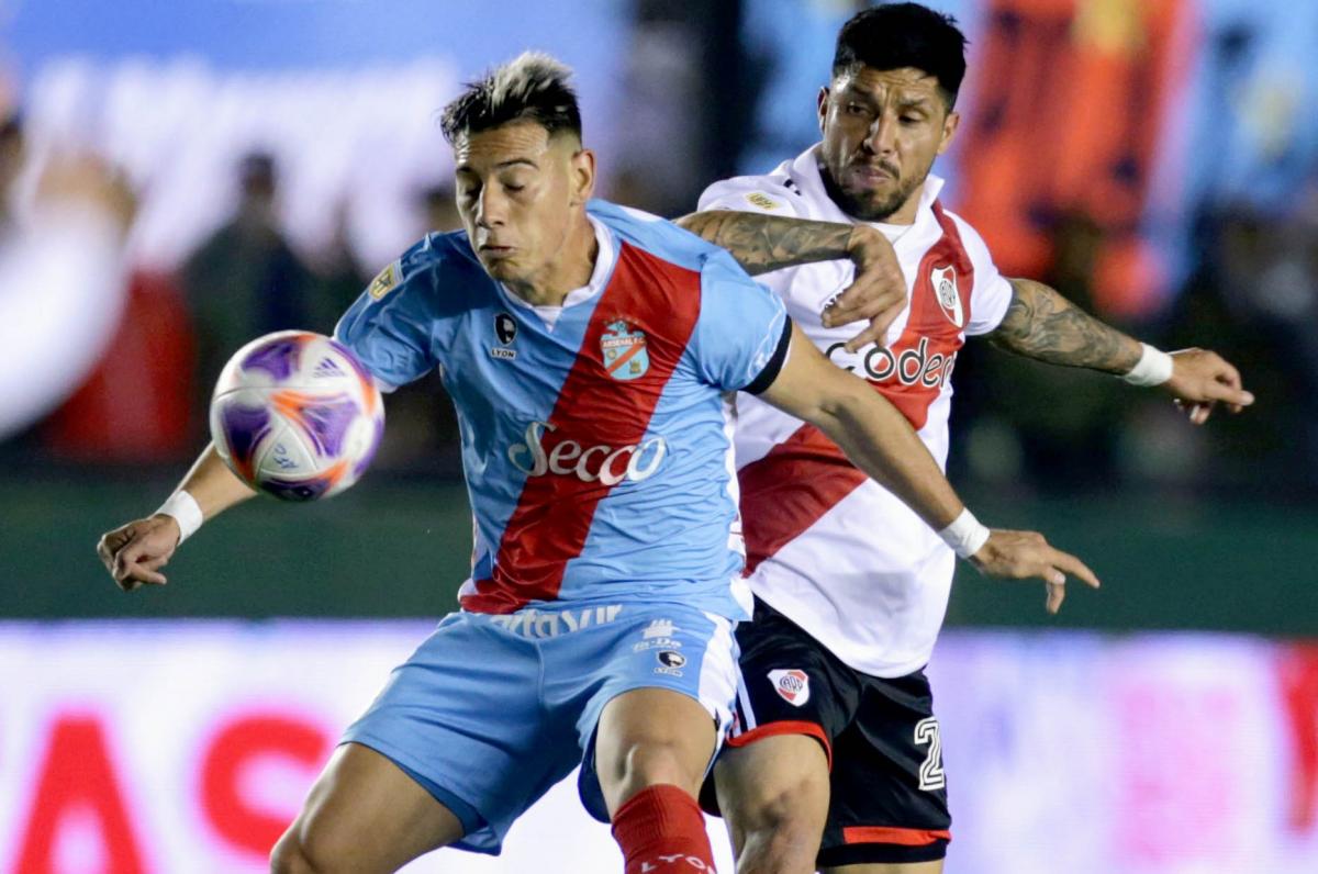 El envión de River se frenó con Arsenal