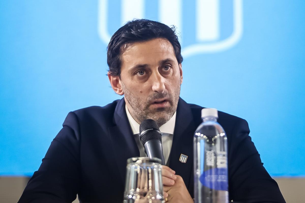 Diego Milito: "En Racing comienza una nueva etapa sin mayorías ni minorías"