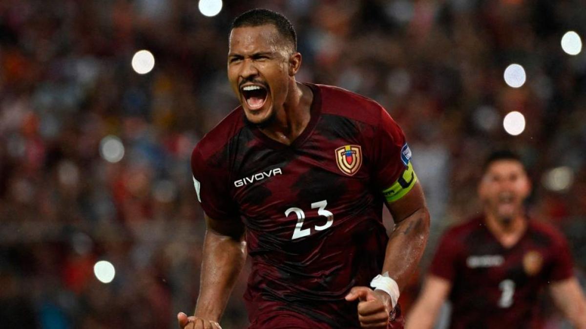 Agónico triunfazo de Venezuela ante Paraguay con gol de Rondón