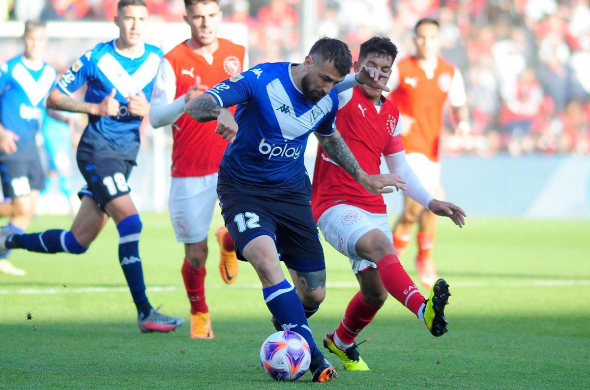 Vélez recibe a Independiente en un duelo de necesitados por la Liga Profesional 2023: horario, formaciones y cómo verlo en vivo