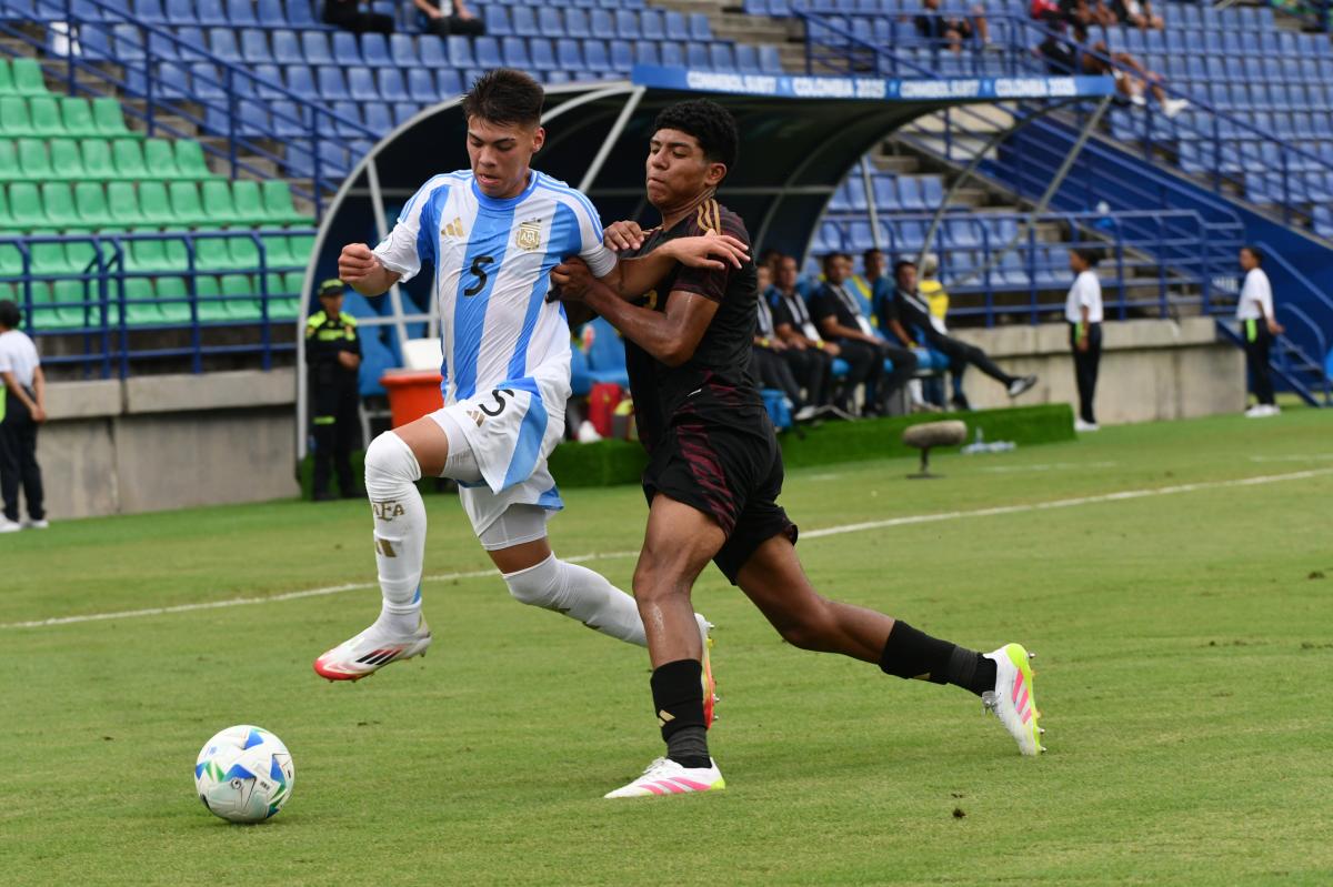 Sudamericano Sub 17: Argentina 5-0 Perú