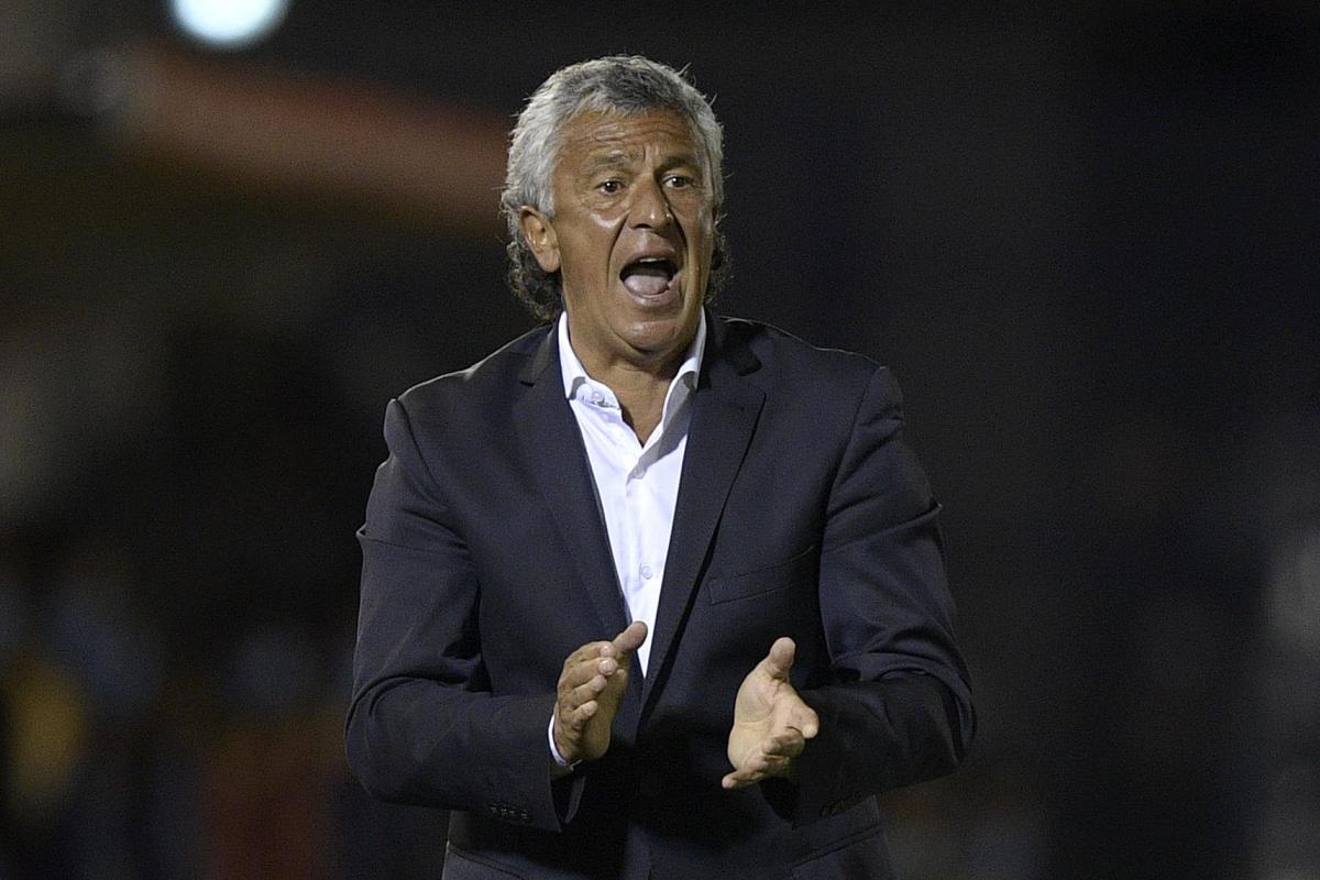 "Pipo" Gorosito cada vez más cerca de ser el DT de Colón