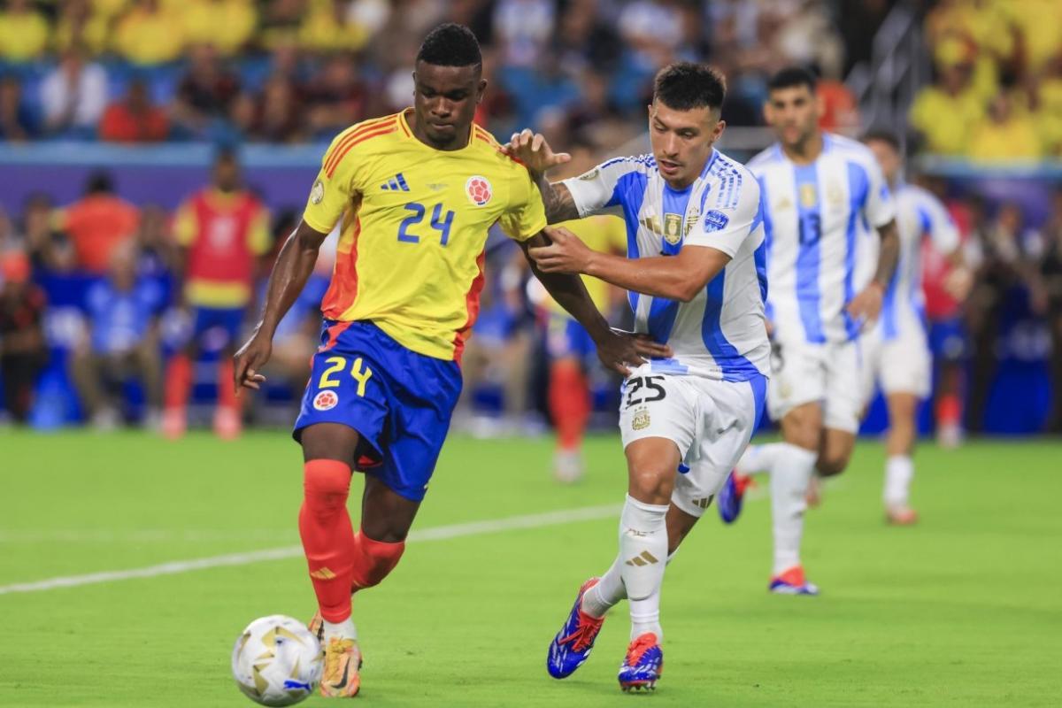 VIDEO | Jhon Córdoba sobre Argentina en la final: "Tuvieron suerte, buscaron los penales"