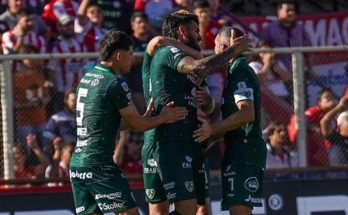 Sarmiento venció a Unión de Santa Fe como visitante en un partido que vale más que tres puntos