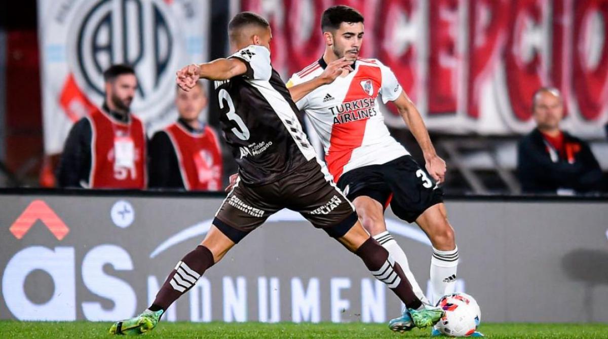 Con la misión de mantener la diferencia con su escolta, River recibe al "entonado" Platense