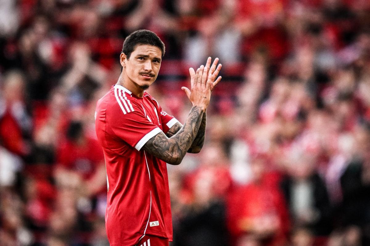 Darwin Núñez, con 26 años, cambiaría Liverpool por Al Hilal