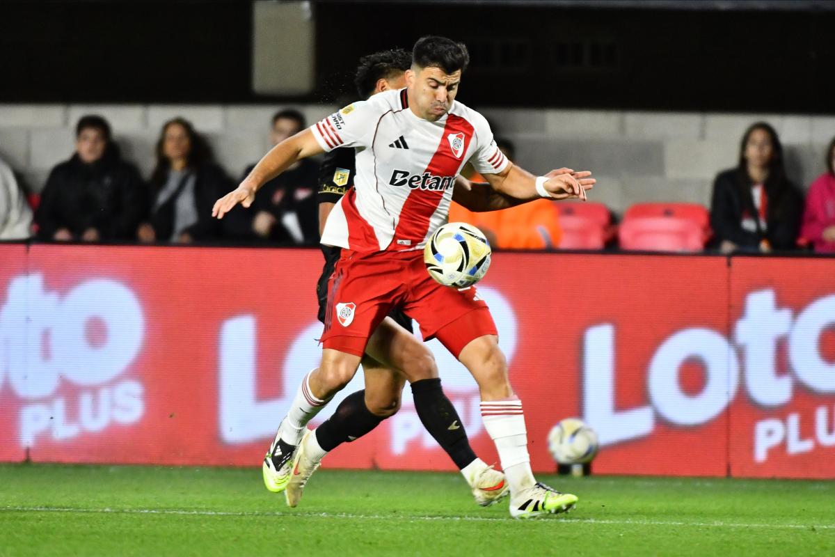 Torneo Clausura: Estudiantes 1-2 River