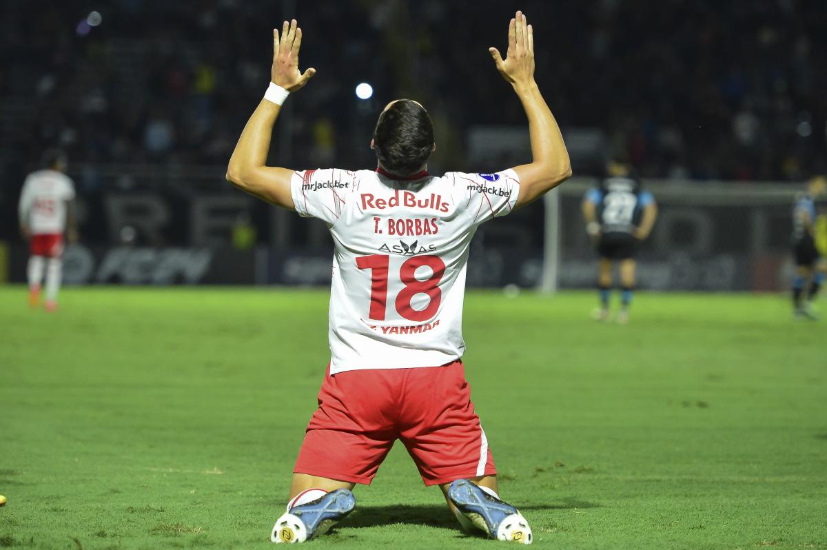 VIDEO | Racing fue menos que Bragantino y perdió el invicto en la Copa