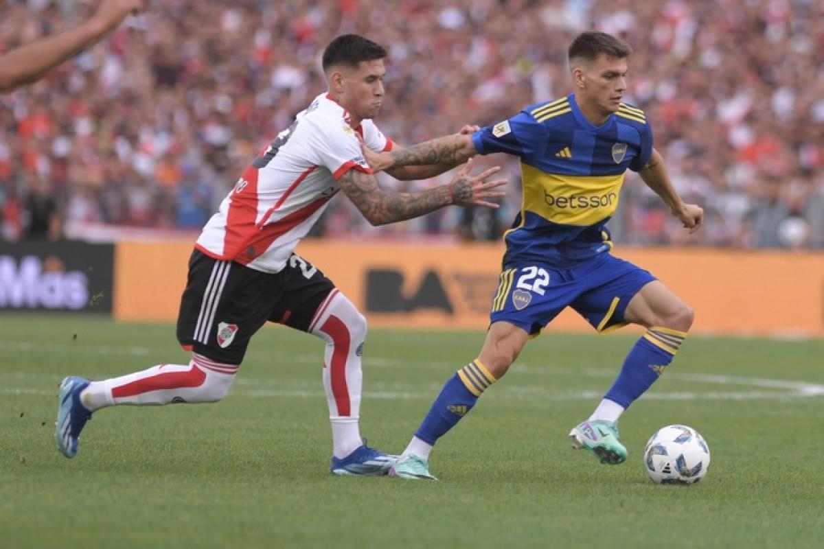River y Boca se enfrentan en un Superclásico definitorio