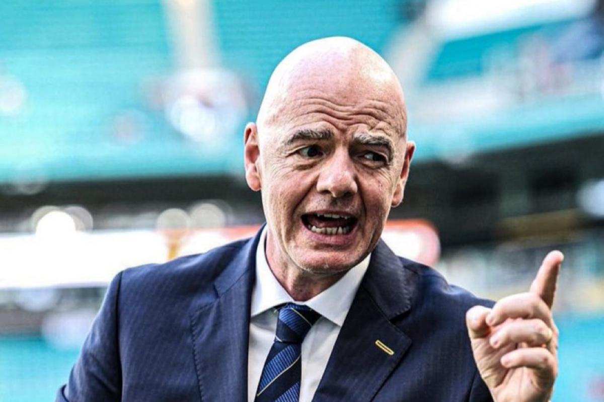 Infantino repudió la barbarie en Independiente y pide "sanciones ejemplificadoras"