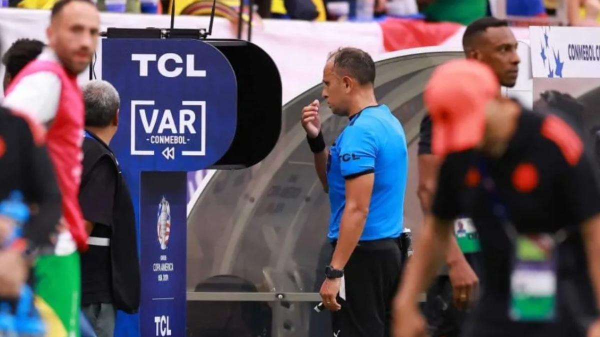 Cambios en el VAR: árbitros explicarán en vivo los fallos en Libertadores y Sudamericana