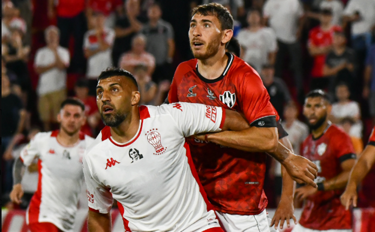 VIDEO | Huracán dejó pasar la chance de local y quedó a 3 de Vélez