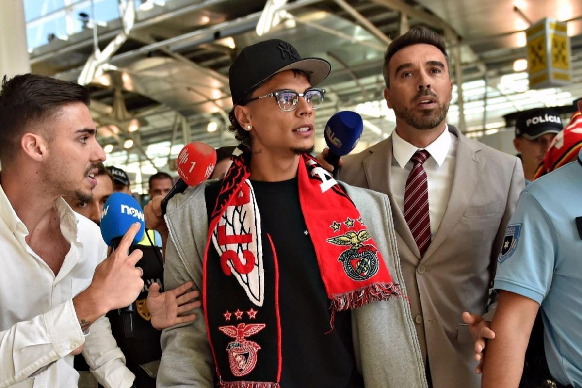 VIDEO | Richard Ríos llegó al Benfica como un rockstar: "Con Otamendi vamos a ganar títulos juntos"