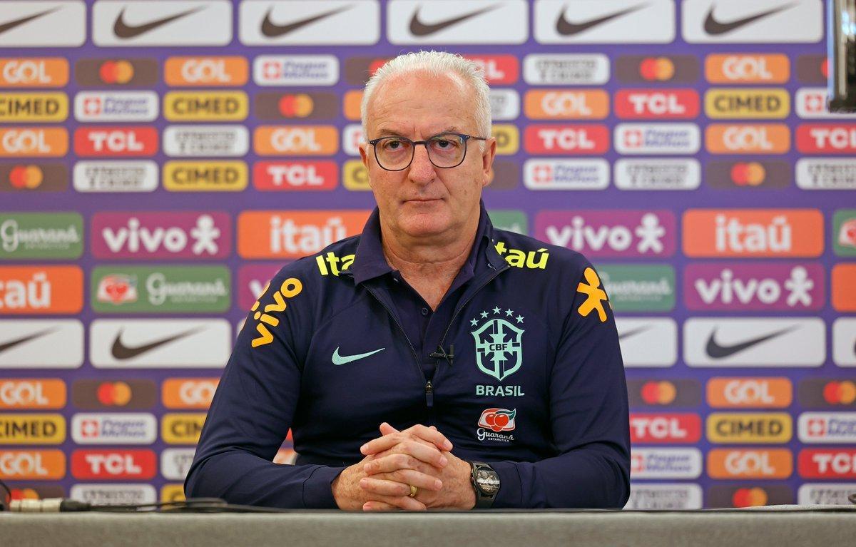 Dorival Júnior presentó la lista de Brasil con una advertencia a los jugadores