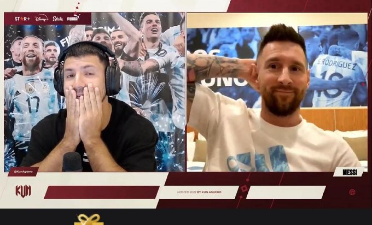 Desopilante stream de Messi y el Kun
