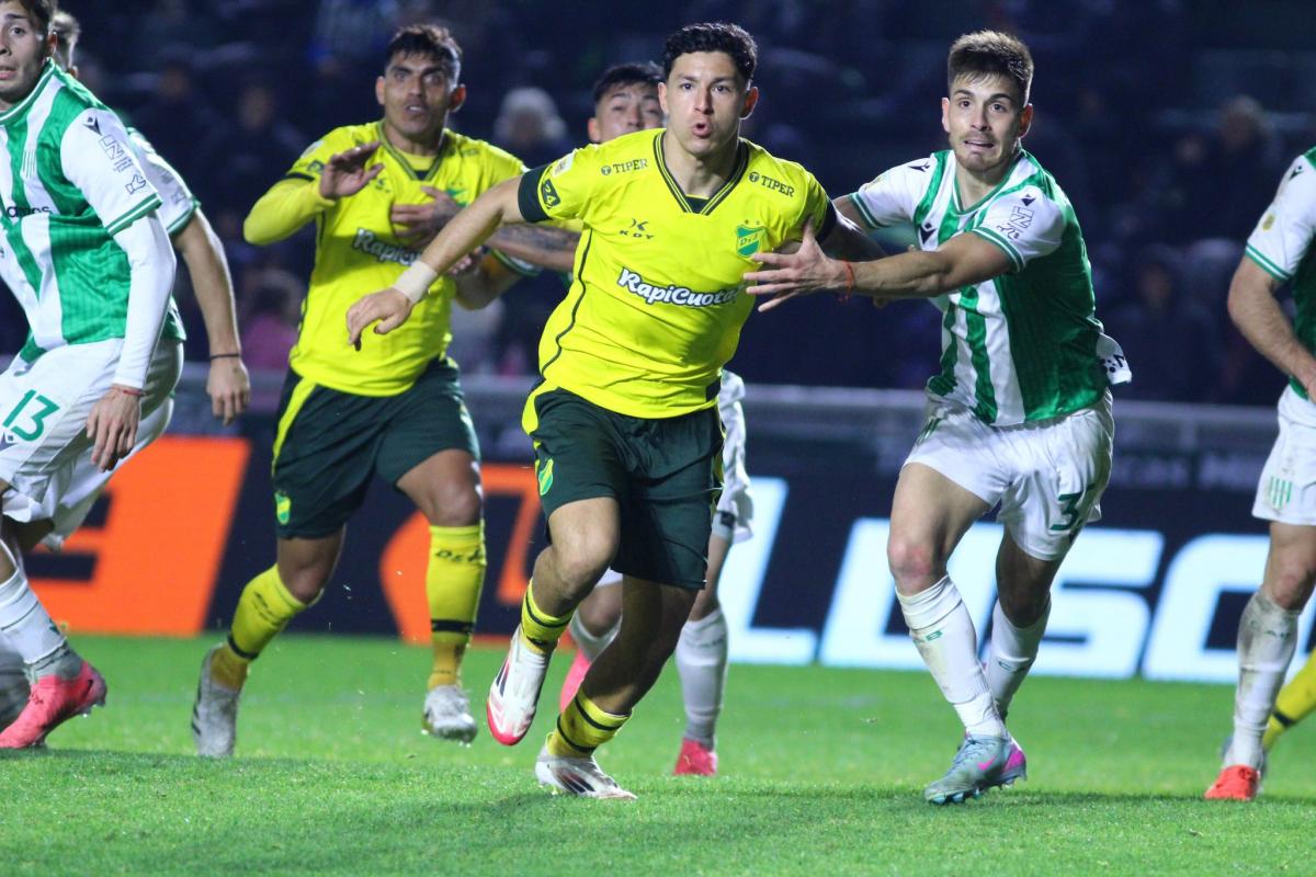 VIDEO | Banfield y Defensa y Justicia, empate de casi nada