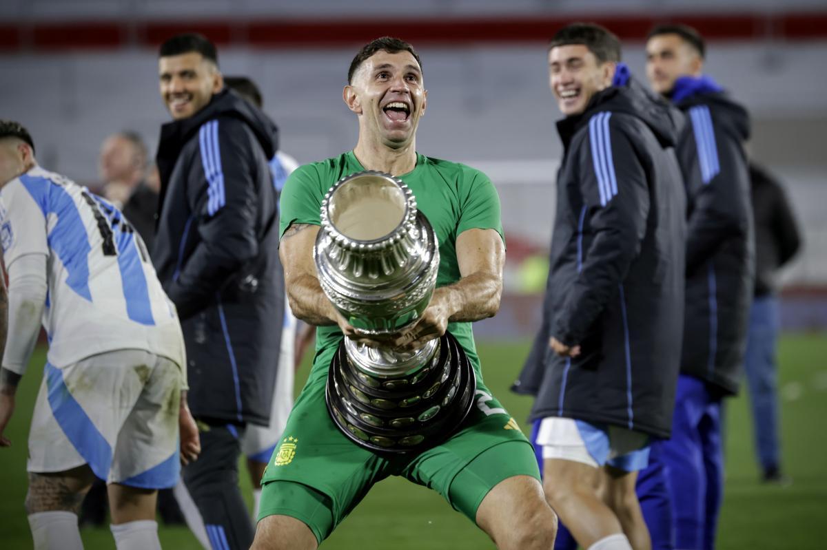 Luego de la paliza a Chile, hubo otro show: los festejos con la Copa América